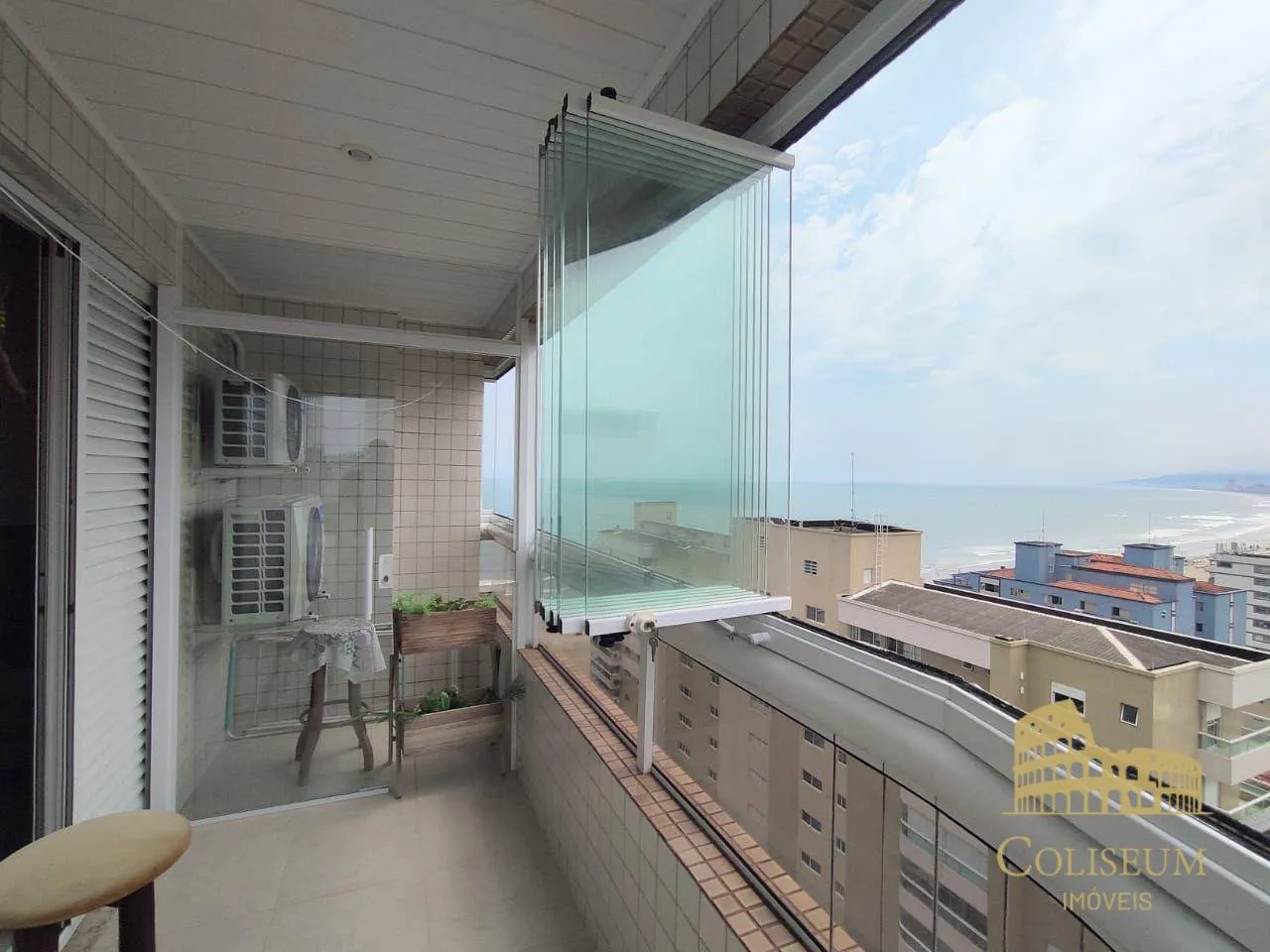 Imagem Apartamento com 3 dormitórios à venda, 138 m² por R$ 1.350.000,00 - Canto do Forte - Praia Grande/SP