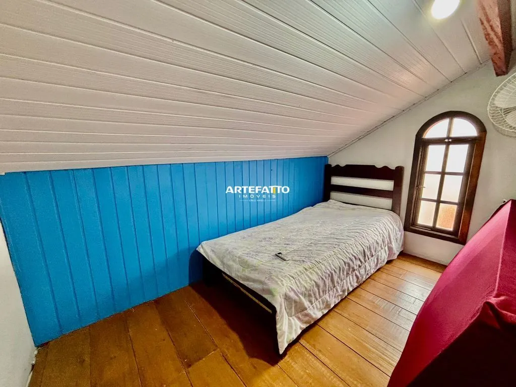 Imagem Casa à venda em Ubatuba, Barra da Lagoa, com 6 quartos, 200m2