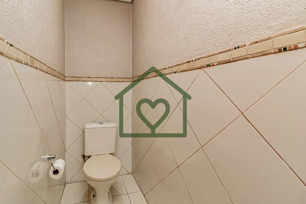 Imagem # PROCURANDO O "DOIS EM UM" PERFEITO PARA VOCÊ COM FOCO EM PRATICIDADE E ESTILO?
Esta casa na rua L...