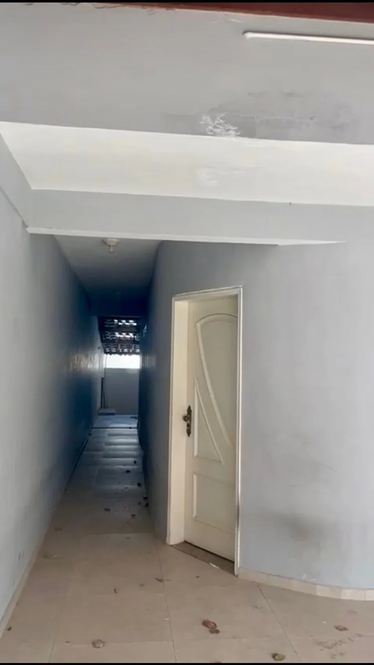 Imagem Oportunidade: Charmosa Casa Sobrado à Venda no Jardim Dois Corações