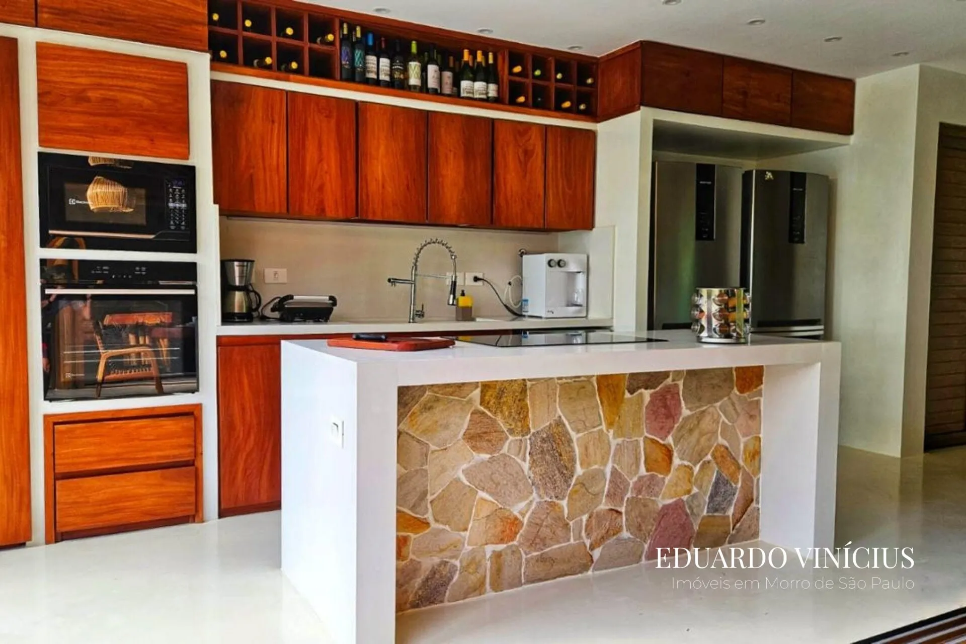 Imagem Dolce Vita Praia - Casa Luxuosa com 5 Suítes e 600m² À Venda na Quarta Praia do Morro de São Paulo