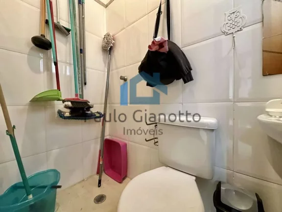 Imagem Casa Espetacular no Golf Village na Granja Viana