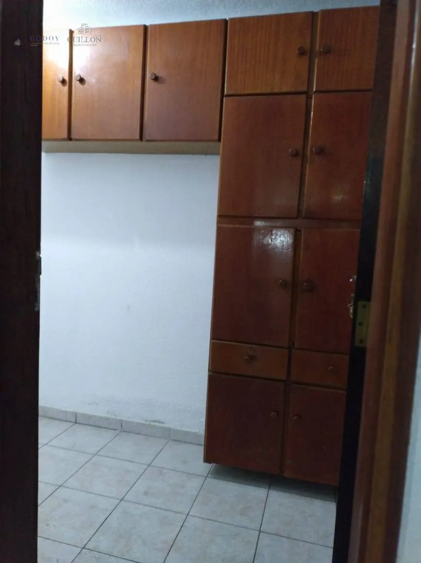 Imagem Aluga-se Sobrado no Bairro Bela Vista