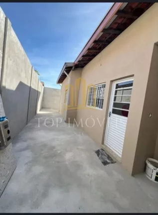 Imagem Casa à Venda no Bosque dos Eucaliptos – Recém-Reformada, Espaçosa e Pronta para Morar! Se você está em busca de conforto, praticidade e uma localização privilegiada, encontrou o seu novo lar!