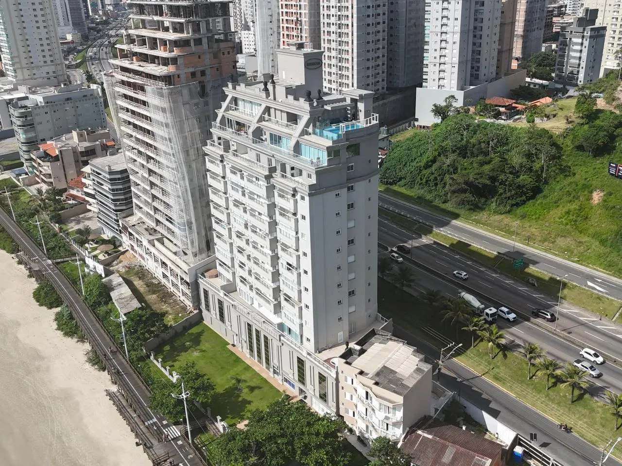 Imagem Apartamento com vista para o mar à venda com 182m2 por R$ 6.500.000,00