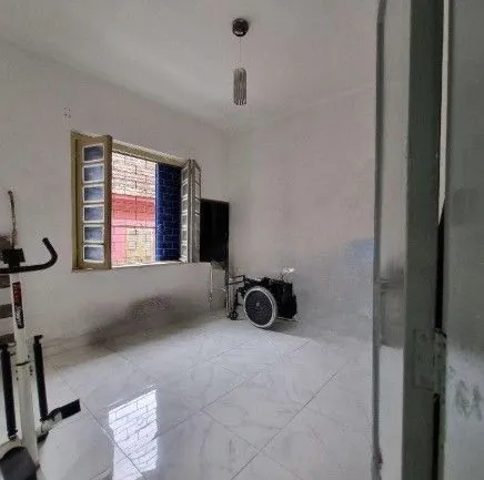 Imagem Casa de 4 dormitórios, 2 banheiros para venda pronta para morar no bairro Partenon em Porto Alegre/RS.