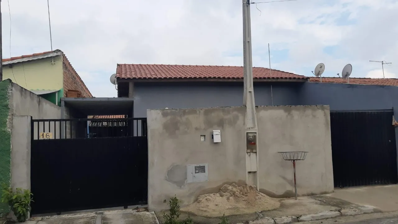 Foto do imóvel Casa à venda 2 Quartos, 2 Vagas, Delta, Pindamonhangaba - SP
