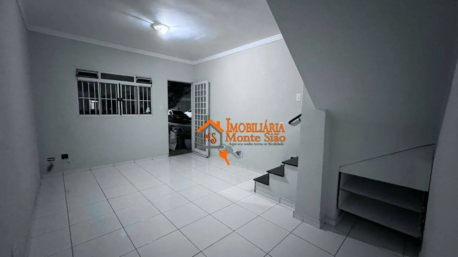 Imagem Sobrado com 2 dormitórios à venda, 88 m² por R$ 426.000,00 - Cidade Serodio - Guarulhos/SP