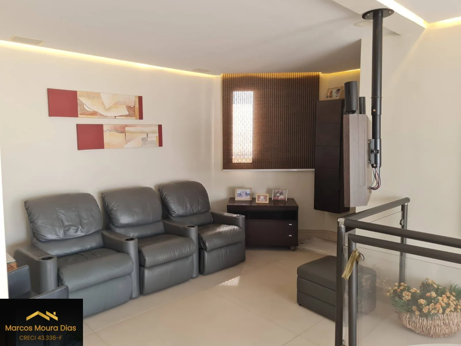 Imagem Apartamento Cobertura Duplex em Pompeia 3 dormitórios ( 2 suítes), 4 Vagas, Edifício com Lazer, Gerador e Portaria 24 hs
