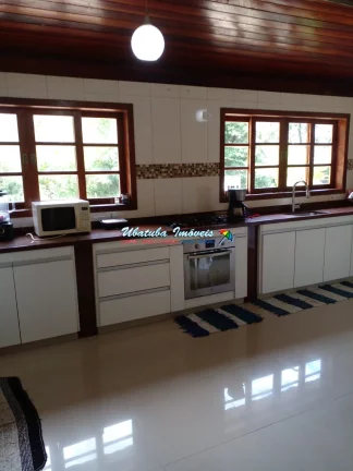 Imagem Linda Casa com 2700 metros de área verde