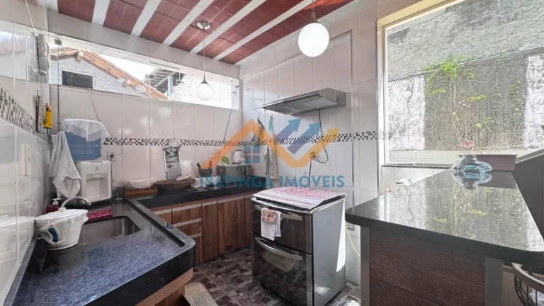 Imagem Casa duplex a venda em bairro das Águas em Ipatinga super grande de 345m², 3 dormitórios e muito mais.