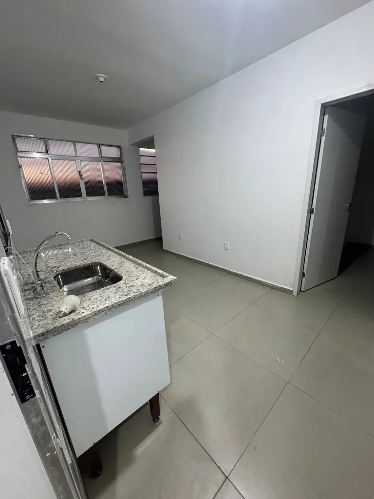 Imagem Imperdível casa para locação em São Caetano do Sul-SP, bairro Mauá: 4 quartos, 2 banheiros, 1 vaga, 85m². Confira!