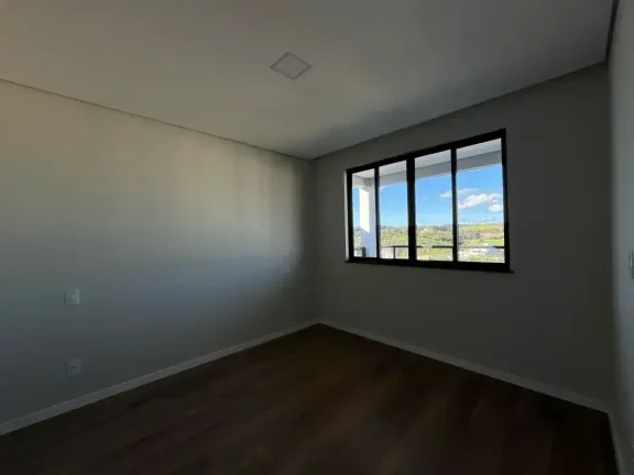 Imagem Casa Nova à Venda em Condomínio – Pronta para Morar!