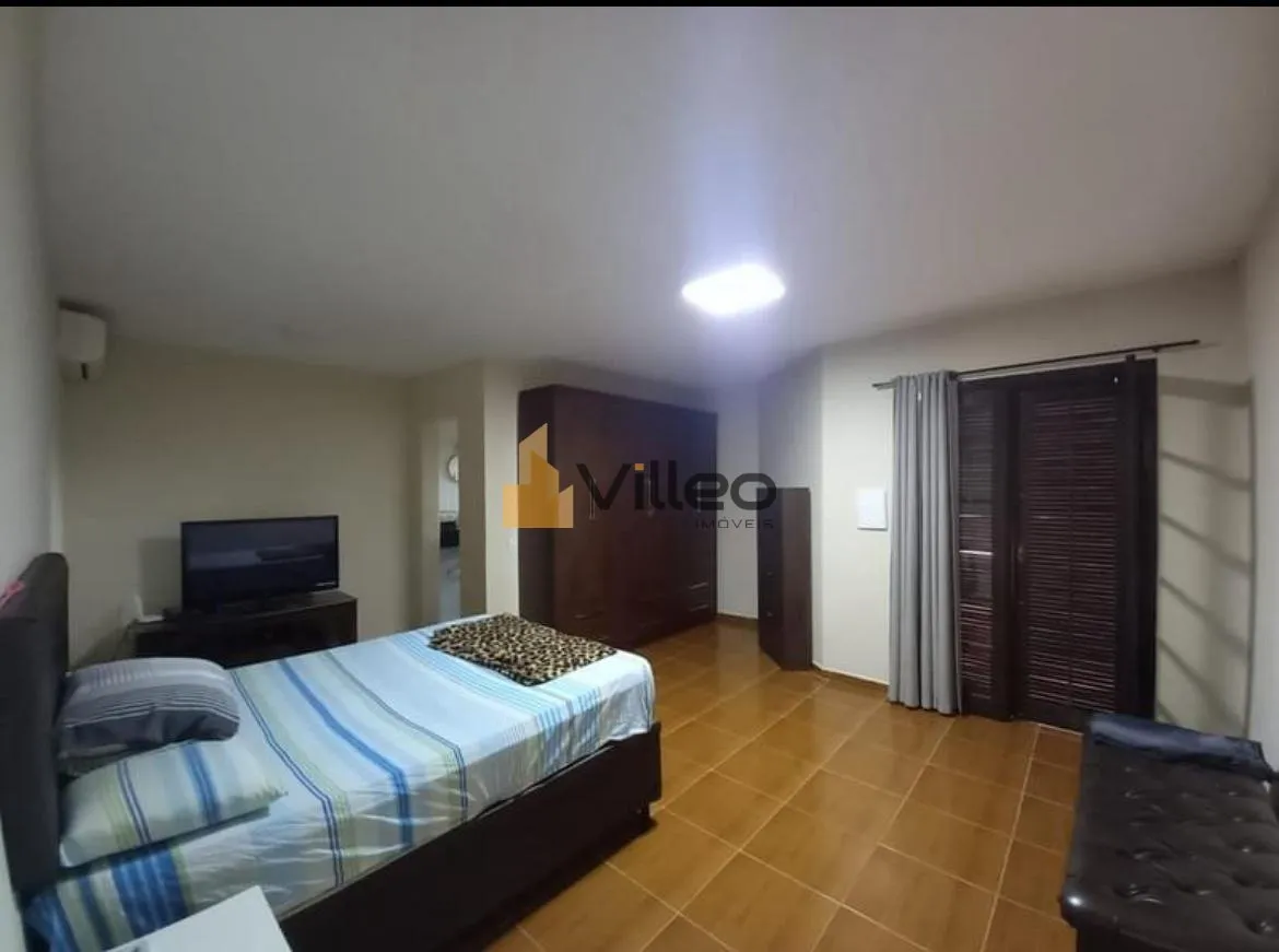 Imagem Descubra uma residência que traduz conforto, elegância e funcionalidade em cada detalhe. Com 171,7...