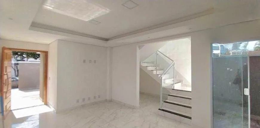 Imagem Casa à venda 3 Quartos, 1 Suite, 3 Vagas, 150M², Santana, Pindamonhangaba - SP