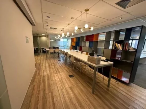 Imagem Conjunto Comercial para Locação no Itaim Bibi de 482m²