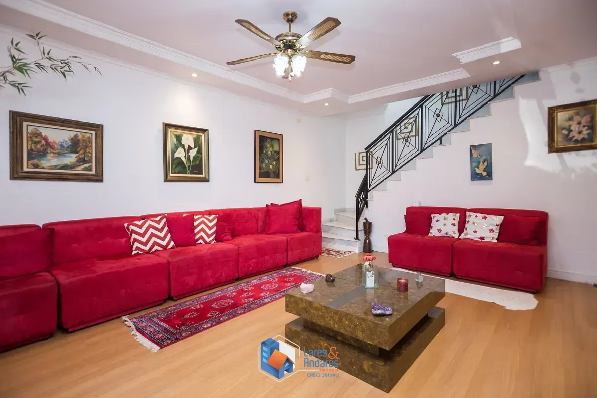 Imagem Casa para venda em Campo Belo com 3 quartos, sendo 1 suíte, 220m²
