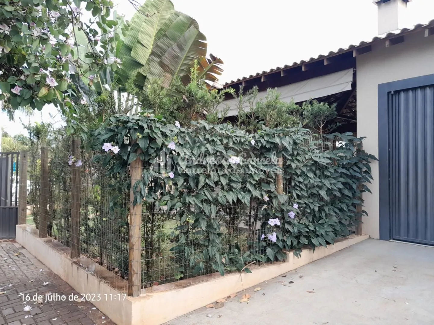Imagem Condomínio Villagio Colombo - Rancho com 3 dormitórios à venda, 242 m² por R$ 850.000,00 - Villagio Colombo - Mendonça/SP