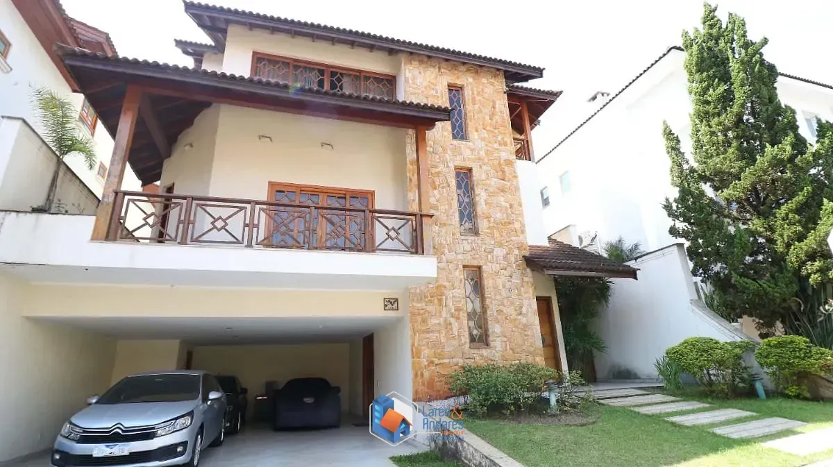 Imagem Casa no condomínio Condomínio Residencial Chácara Francesa para venda com 5 quartos, sendo 4 suítes, 444m²