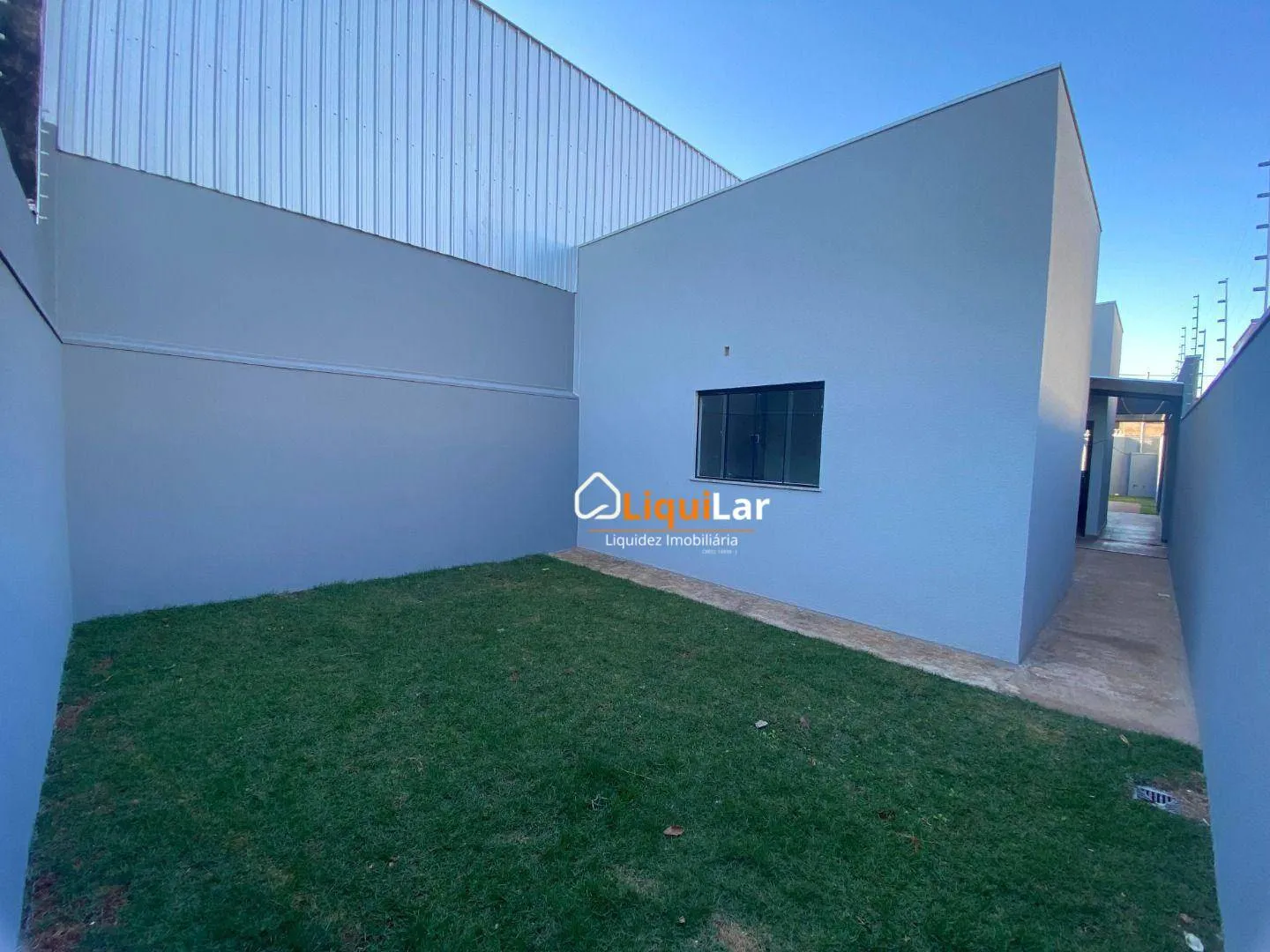 Imagem Sua Oportunidade Única: Casa Nova com Suíte e Design Sofisticado - Pronta para Morar!