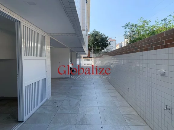 Imagem Casa com 2 súites e 2 vagas à venda no Bairro Campo Grande em Santos por 674.000,00.