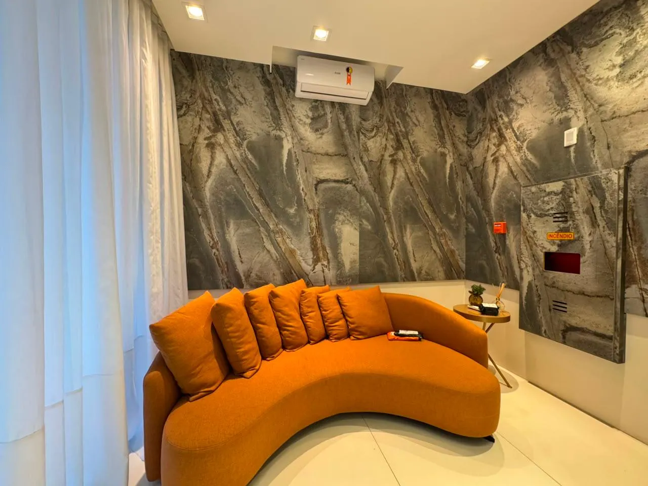 Imagem Apartamento à venda com 123.22m2 por R$ 2.100.000,00