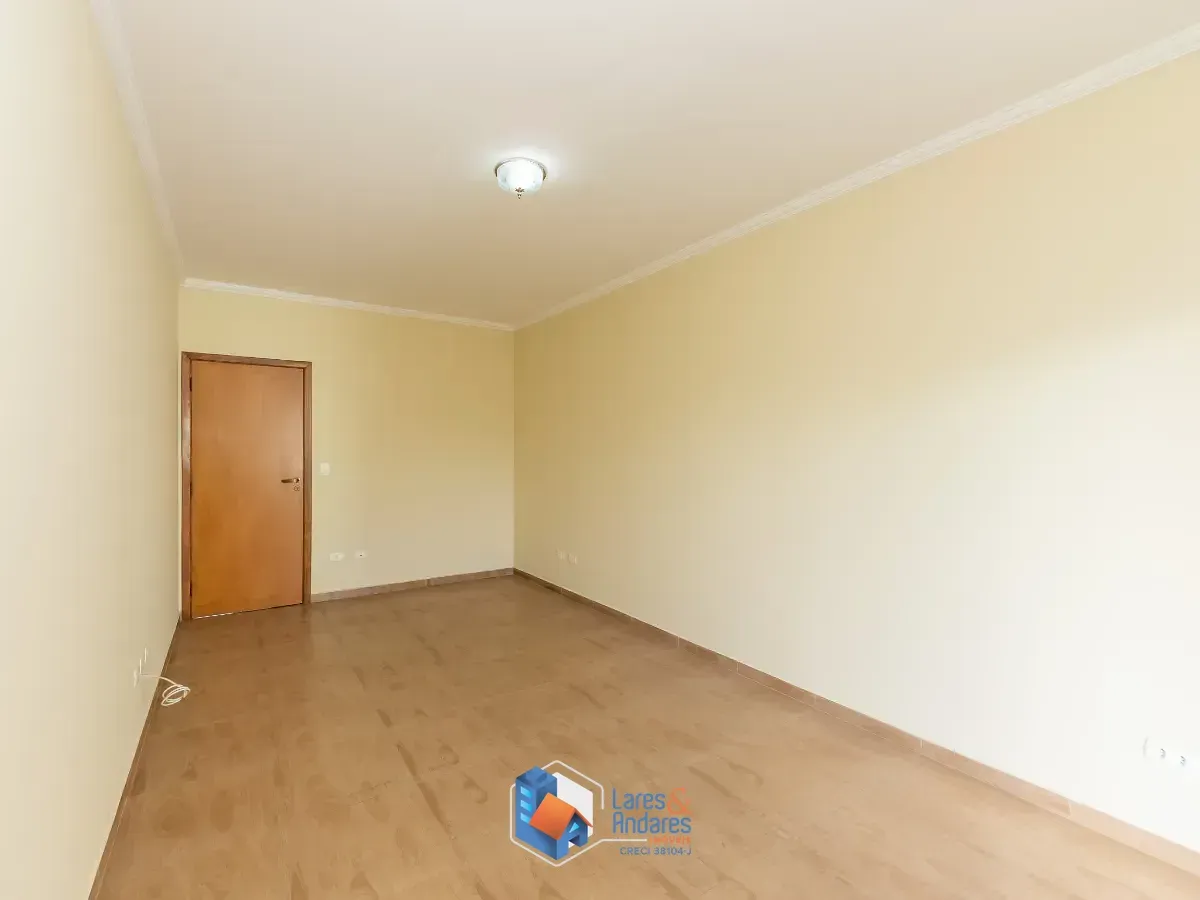 Imagem Casa para venda em Parque Mandaqui com 3 quartos, sendo 3 suítes, 240m²
