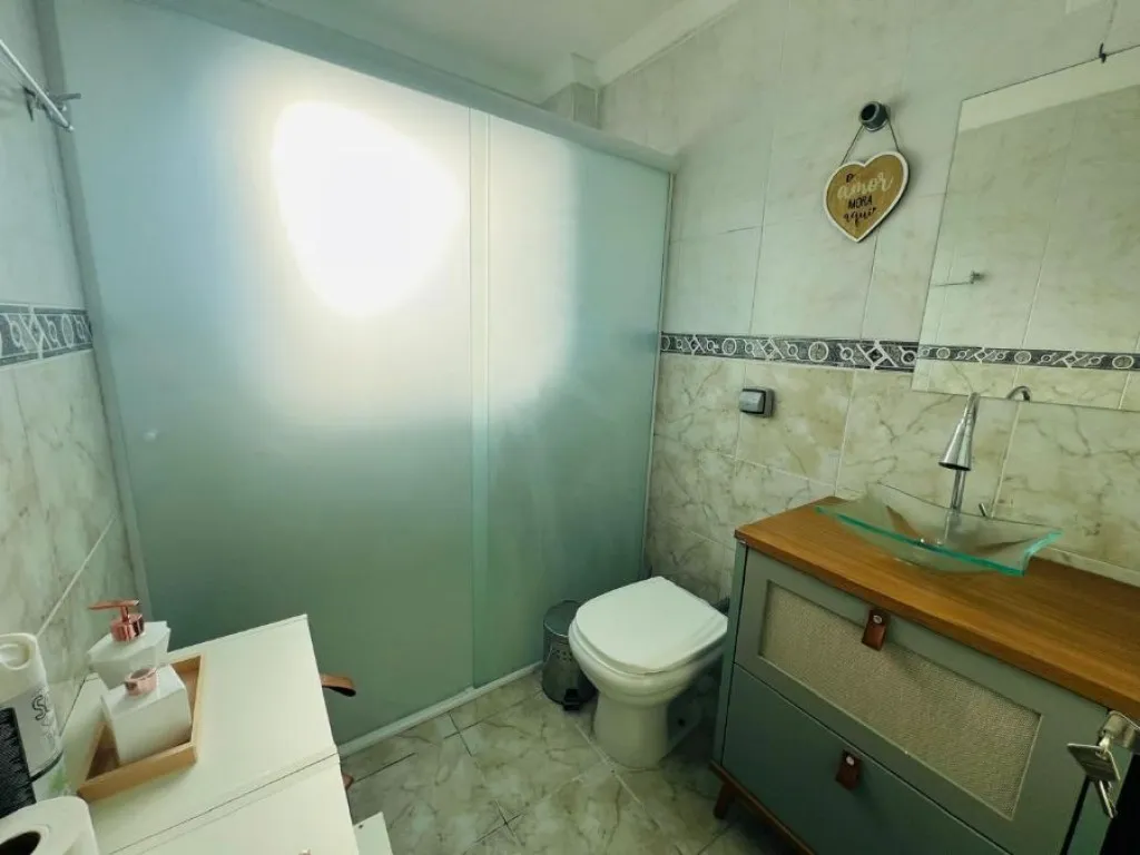 Imagem APARTAMENTO COM 105,00 m² - CANTO DO FORTE - PRAIA GRANDE SP