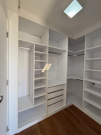 Imagem Apartamento no Cambuí: 1 quarto, 1 suíte, 2 banheiros, 2 vagas, 60m² - Venda e Locação em Campinas-SP.