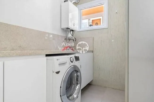 Imagem Casa com 3 quartos, 179m2, à venda em Canela, Vila Suzana