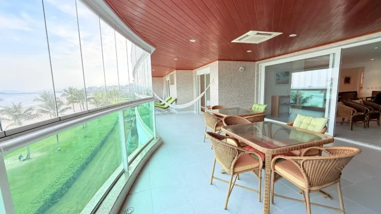 Imagem Apartamento de Luxo à Venda na Riviera de São Lourenço Módulo 08 em Bertioga-SP: 4 Quartos, 4 Suítes, 3 Salas, 3 Vagas de Garagem!