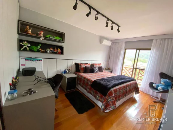 Imagem Cobertura à venda, 214 m² por R$ 1.300.000,00 - Cascata Guarani - Teresópolis/RJ