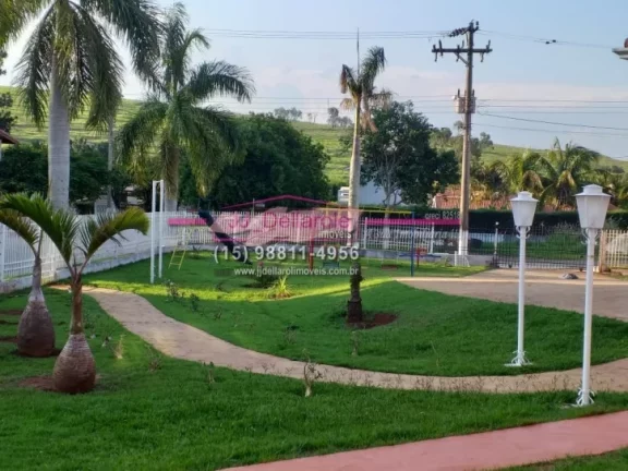 Imagem Chácara formada em condomínio dentro da cidade