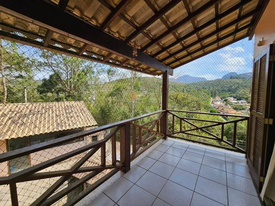 Imagem Casa em Condomínio para Venda em Teresópolis / RJ no bairro Posse