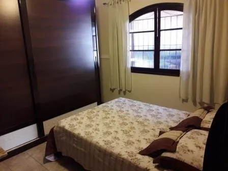 Imagem Casa à venda 3 Quartos, 1 Suite, 2 Vagas, 159.1M², Vila Rica, Pindamonhangaba - SP