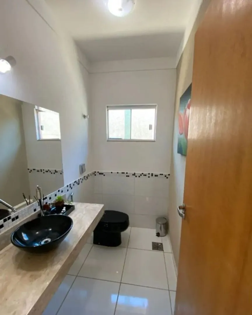 Imagem CASA TERREA NO BAIRRO NOVOS ESTADOS, AO LADO DO ALPHAVILLE 2.