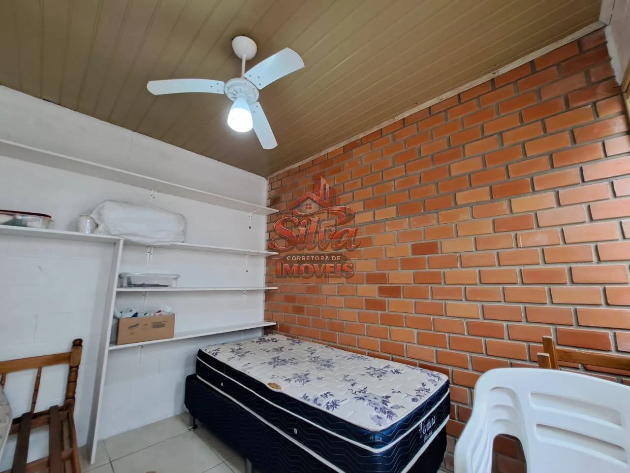 Imagem C200 | Casa 3 Dormitórios em Região de Moradores