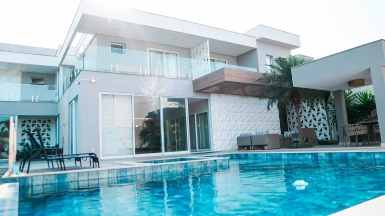 Imagem Luxuosa Casa à Venda no Condomínio Boulevard Lagoa - Porteira Fechada