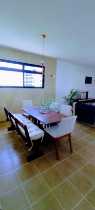 Imagem 3 quartos, 5 banheiros, maravilhosa sala com sacada, cozinha ampla, TRÊS VAGAS DE GARAGEM.
