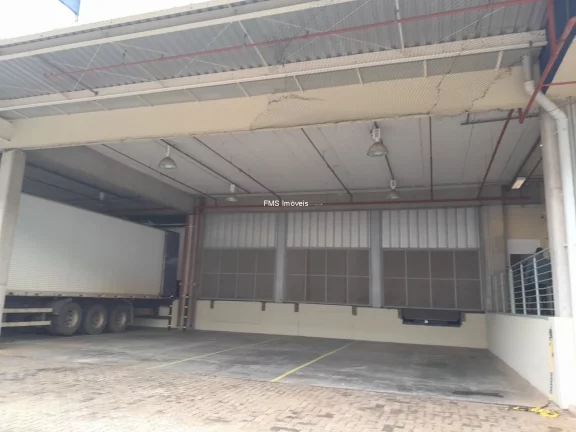 Imagem Locação de Galpão Comercial de 1.953m² em Jundiaí, São Paulo-SP: Oportunidade Imperdível!