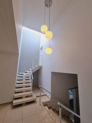 Imagem Sobrado à venda no Portal dos Ipês