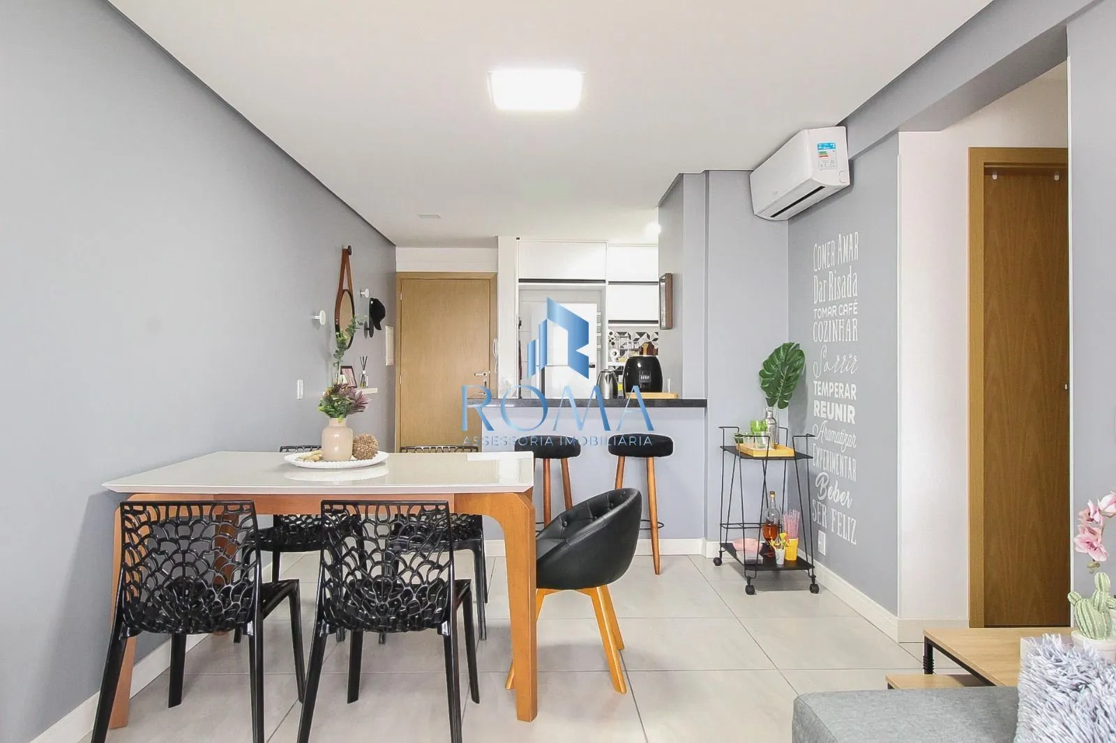Imagem Apartamento com 2 dormitórios no bairro Zona Nova em CAPÃO DA CANOA- RS.