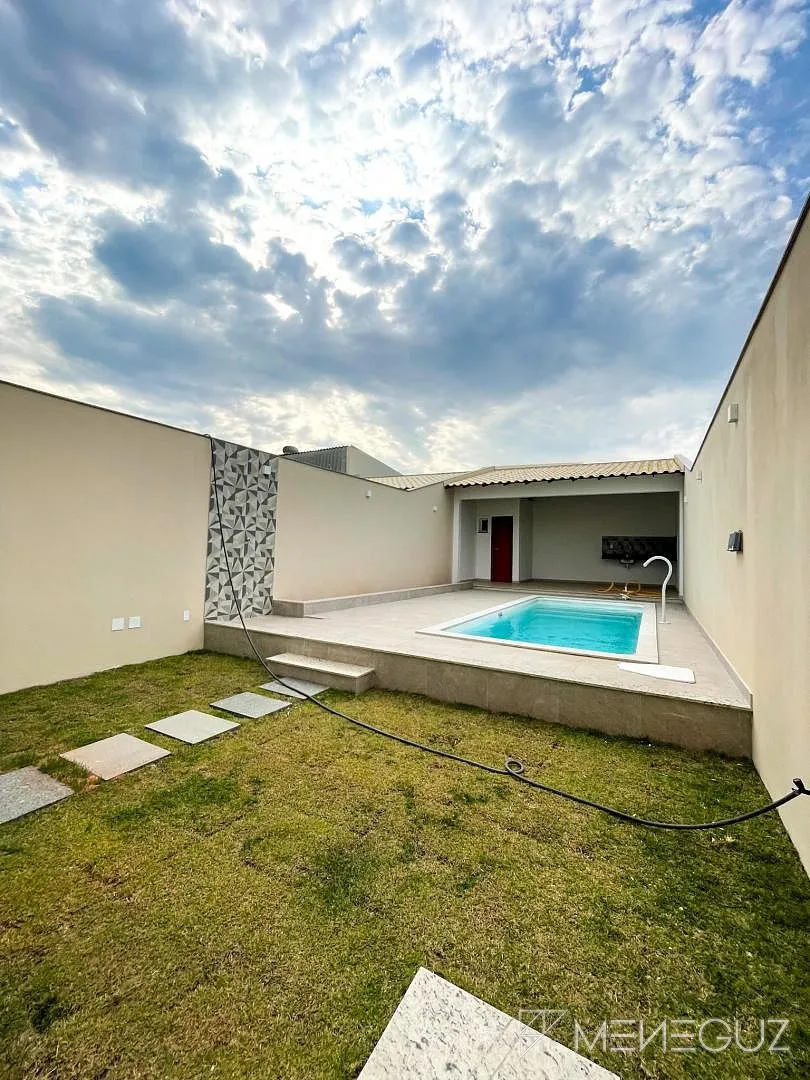 Imagem Casa a venda em Guarapari na Praia do Morro, com 3 quartos e lazer