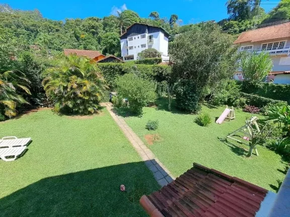 Foto do imóvel Casa para Venda em Teresópolis, Golfe, 4 dormitórios, 1 suíte, 3 banheiros, 2 vagas