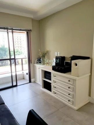Imagem Apartamento amplo com 186m² no Jardim Paulista, arejado e cheio de iluminação natural, andar méd...