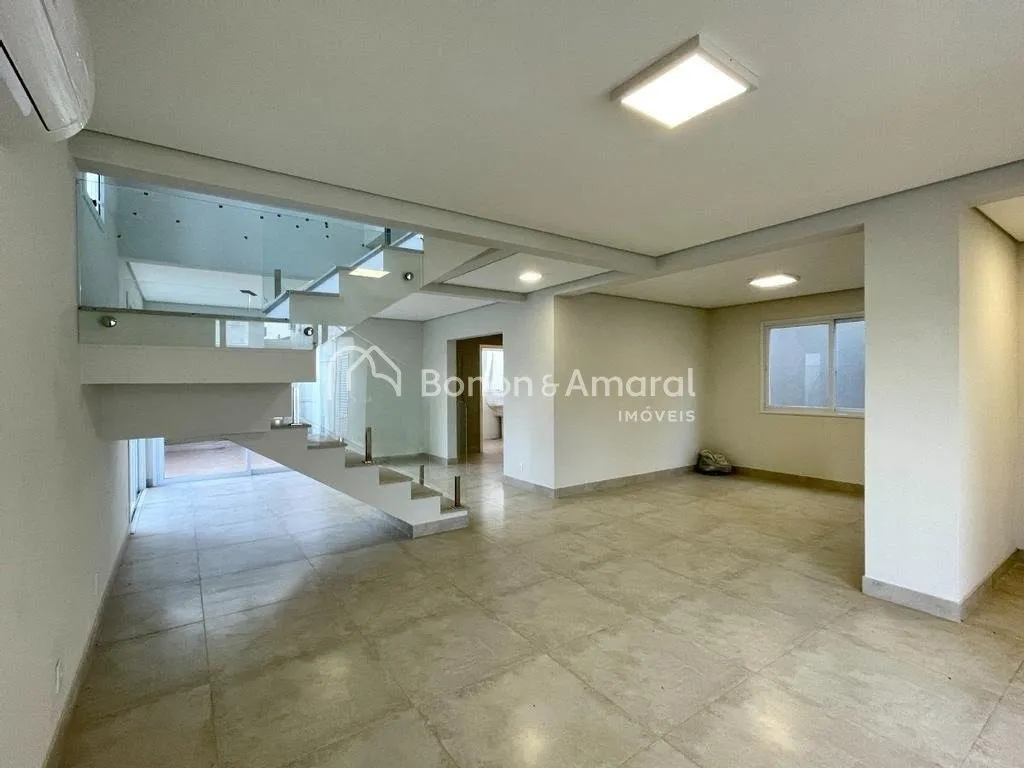 Imagem Casa de Condomínio com 3 Quartos à venda, 173m² - Bairro das Palmeiras