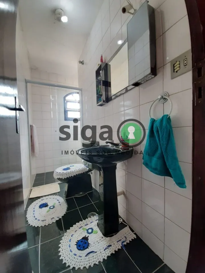 Imagem Casa de Esquina à Venda - Jardim Monte Azul