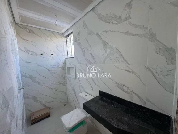 Imagem Casa á venda em Betim MG - Bairro Guarujá Mansões