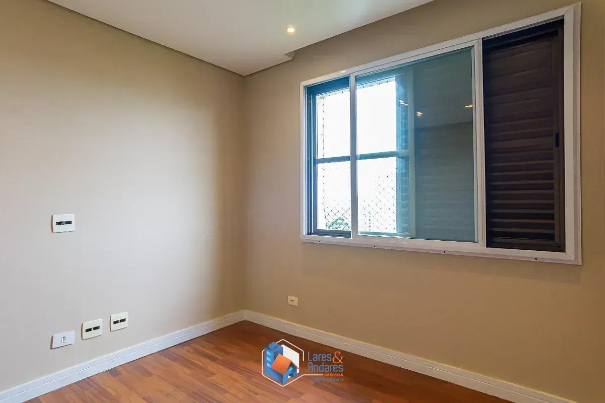 Imagem Cobertura para venda em Vila Suzana com 3 quartos, sendo 3 suítes, 283m²