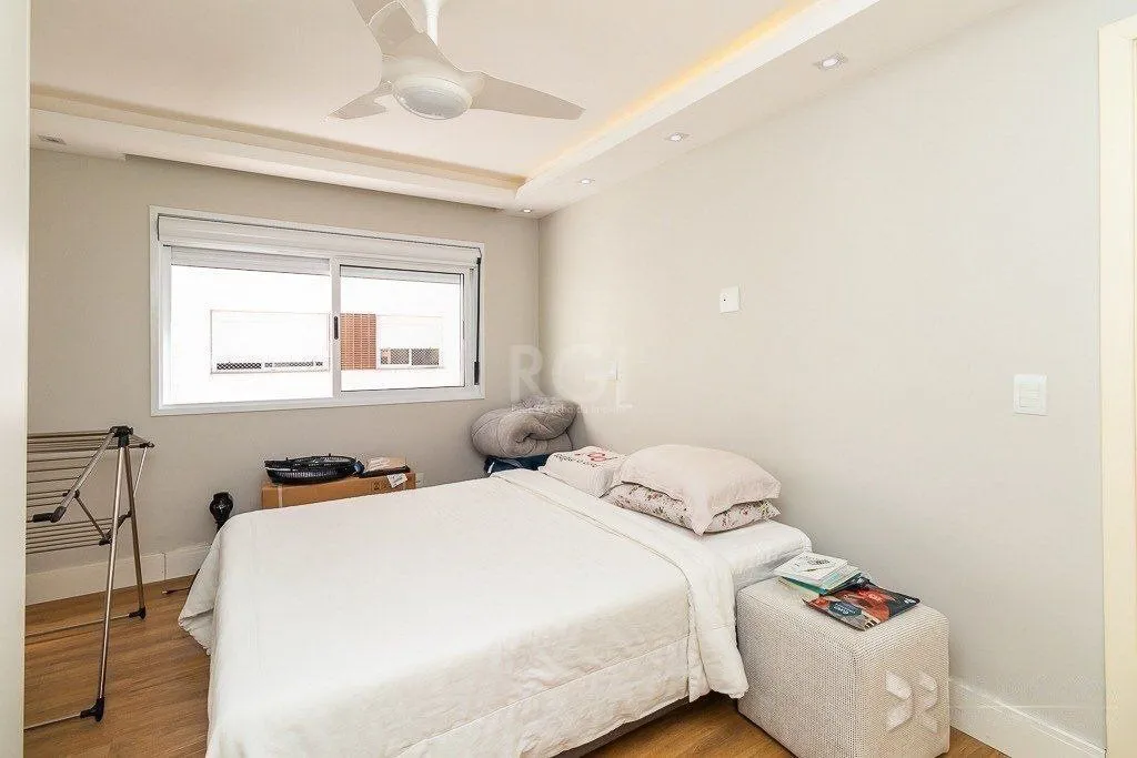 Imagem Apartamento para Venda - 69m², 2 dormitórios, sendo 1 suites, 1 vaga - Tristeza